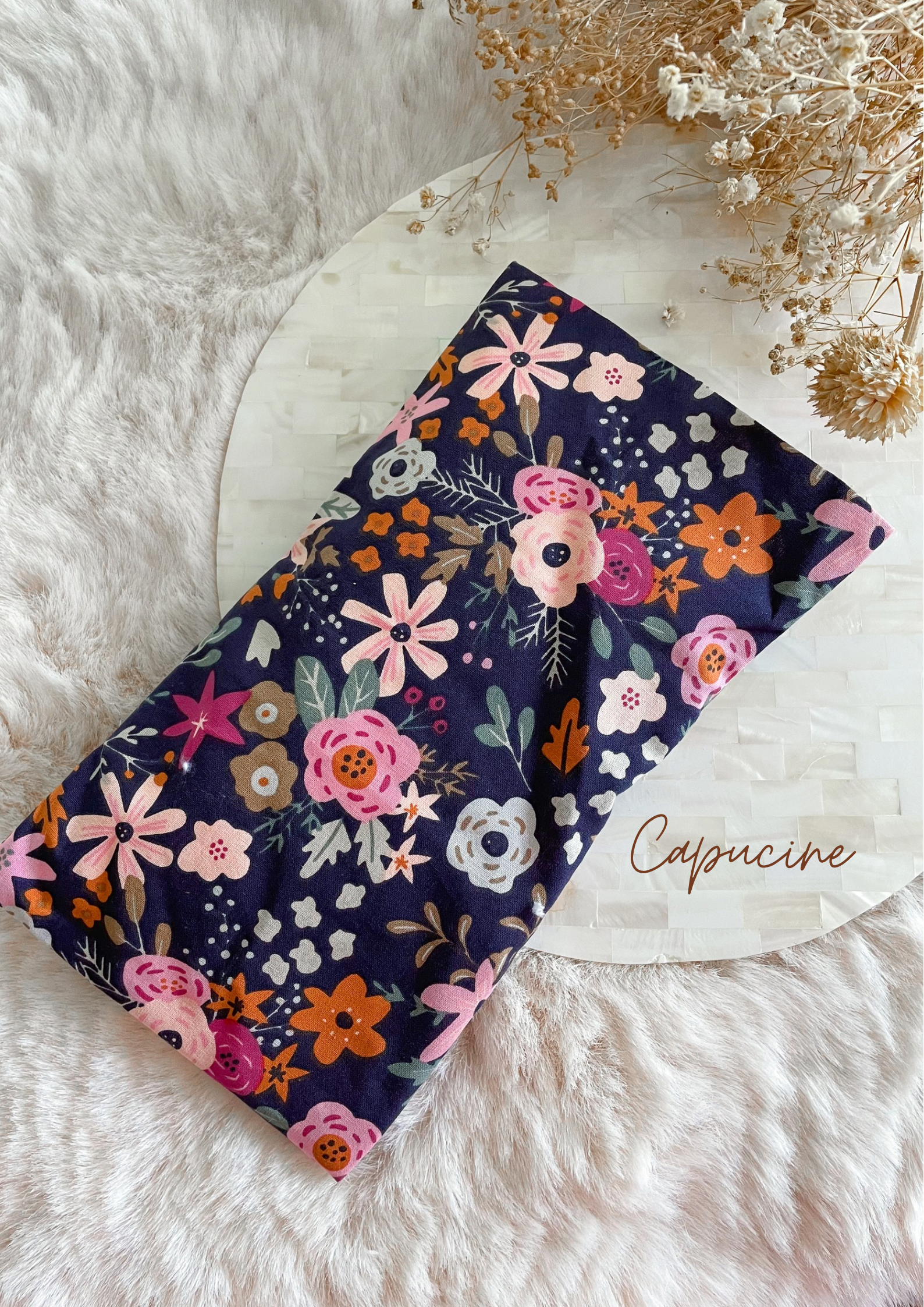 Removable dry hot water bottle 