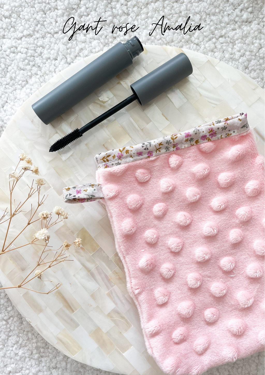 Gant démaquillant (démaquille avec de l’eau uniquement)