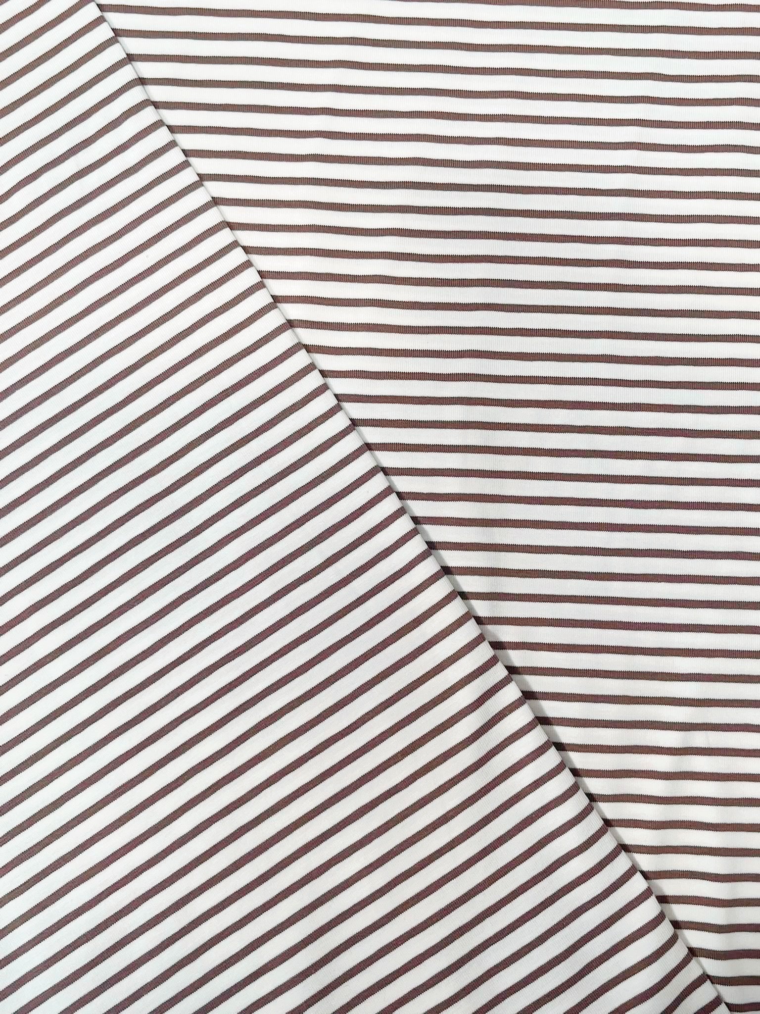 Unifarbener Jersey in Ecru