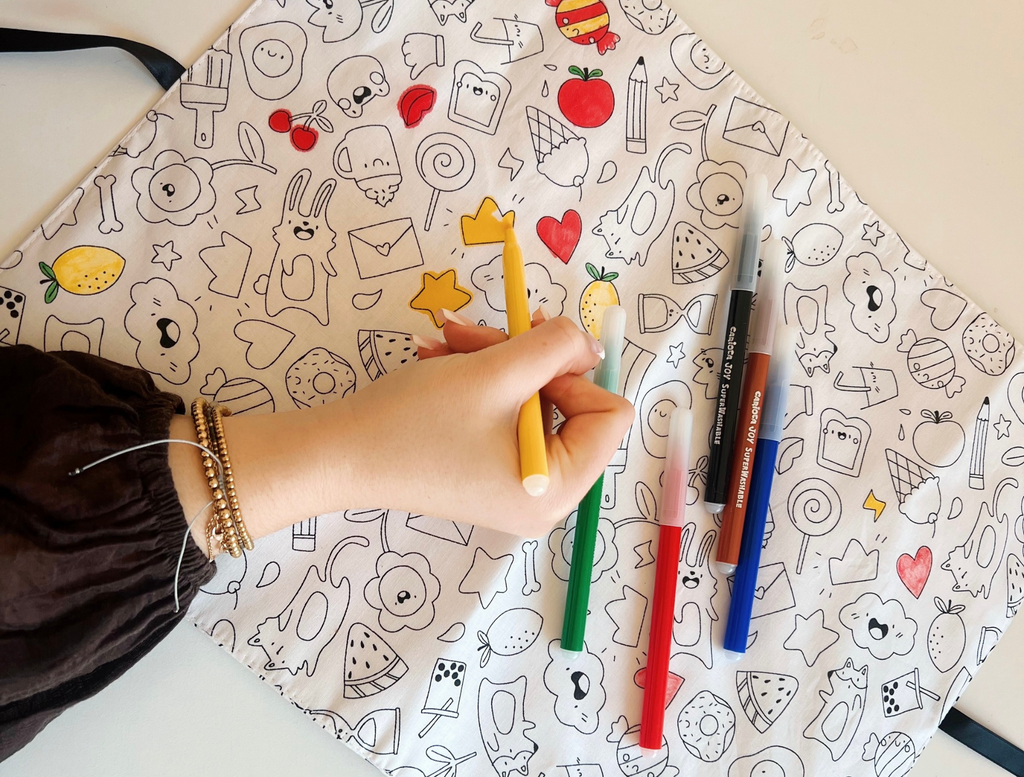 Abwaschbares Tischset zum Ausmalen (und Marker)