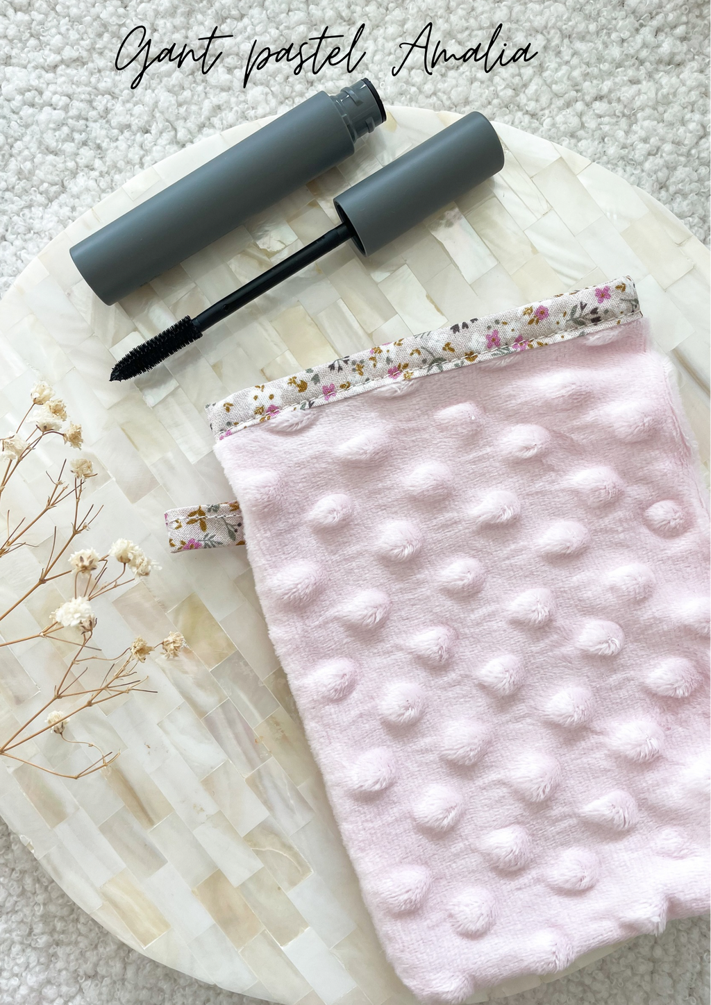 Gant démaquillant (démaquille avec de l’eau uniquement)