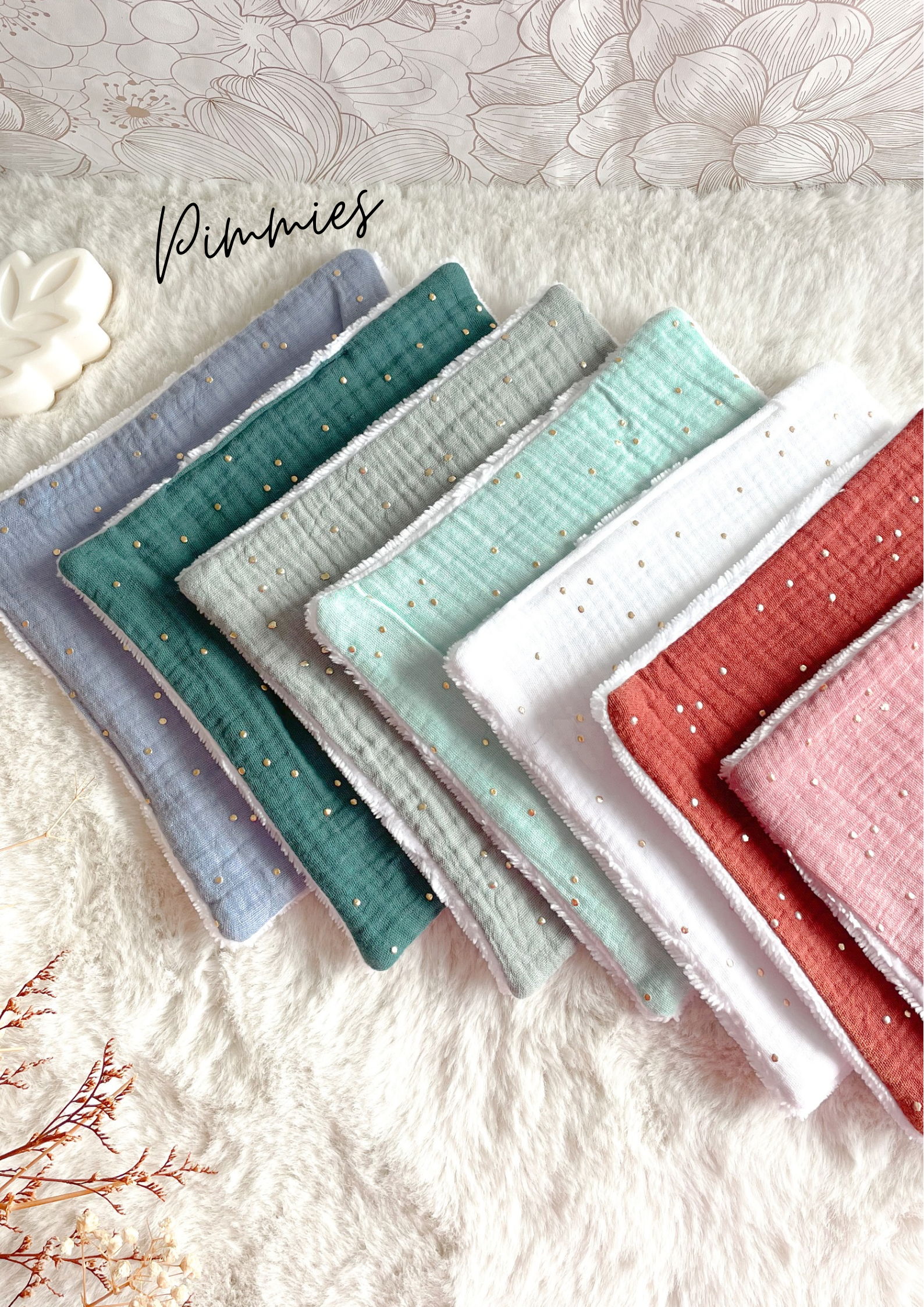 Weekly pack of 7 mini face towels