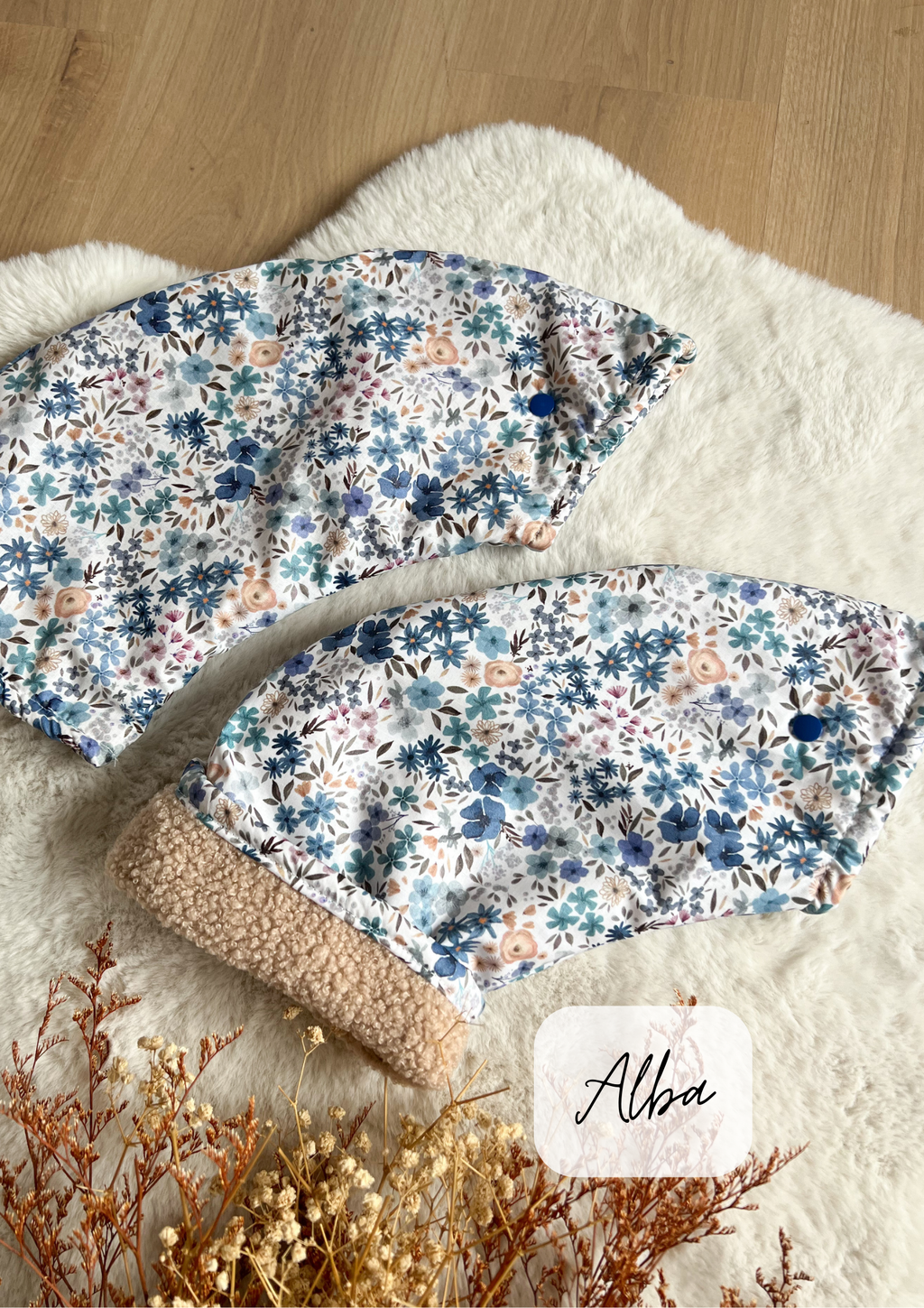 Sleeves for curved handlebars (e.g. bicycles)