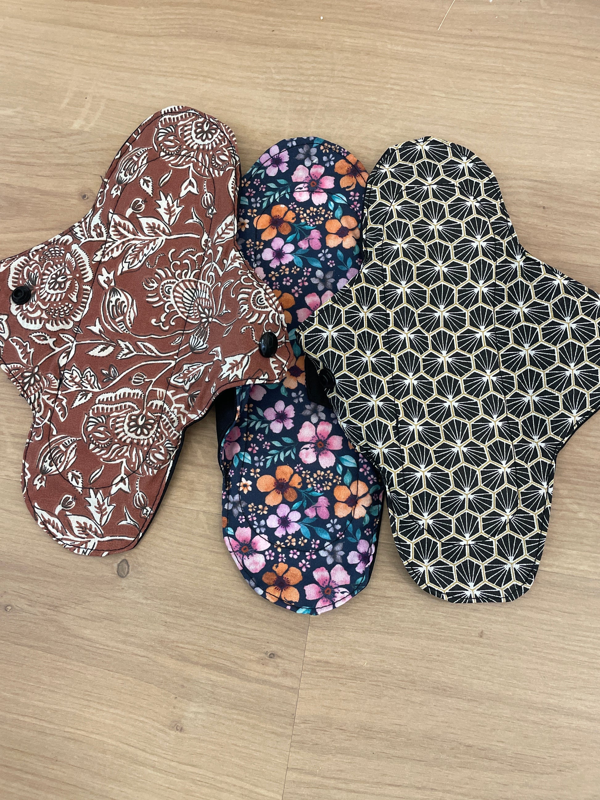 Imparfait : Lot de 3 serviettes hygiéniques flux important