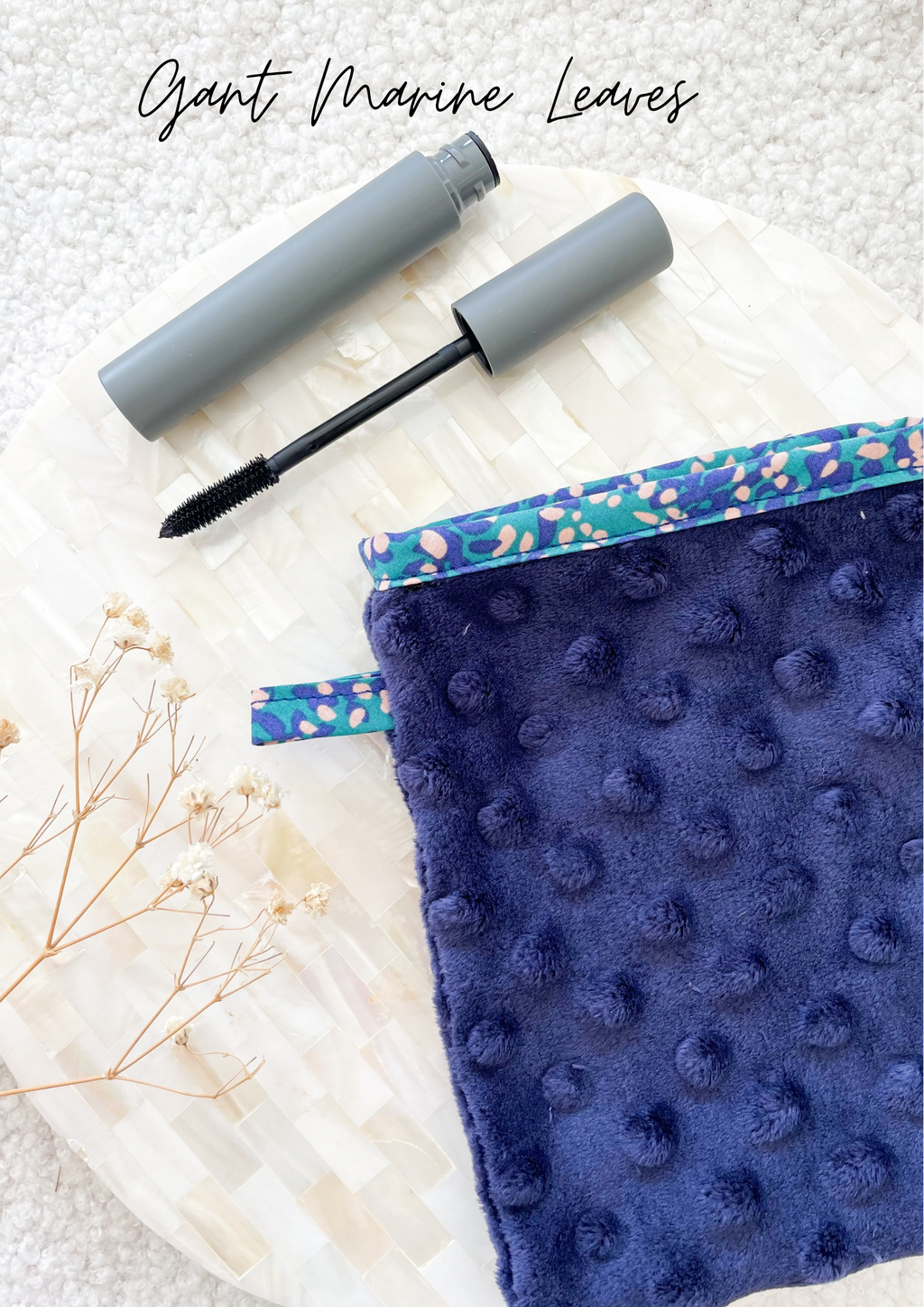 Gant démaquillant (démaquille avec de l’eau uniquement)