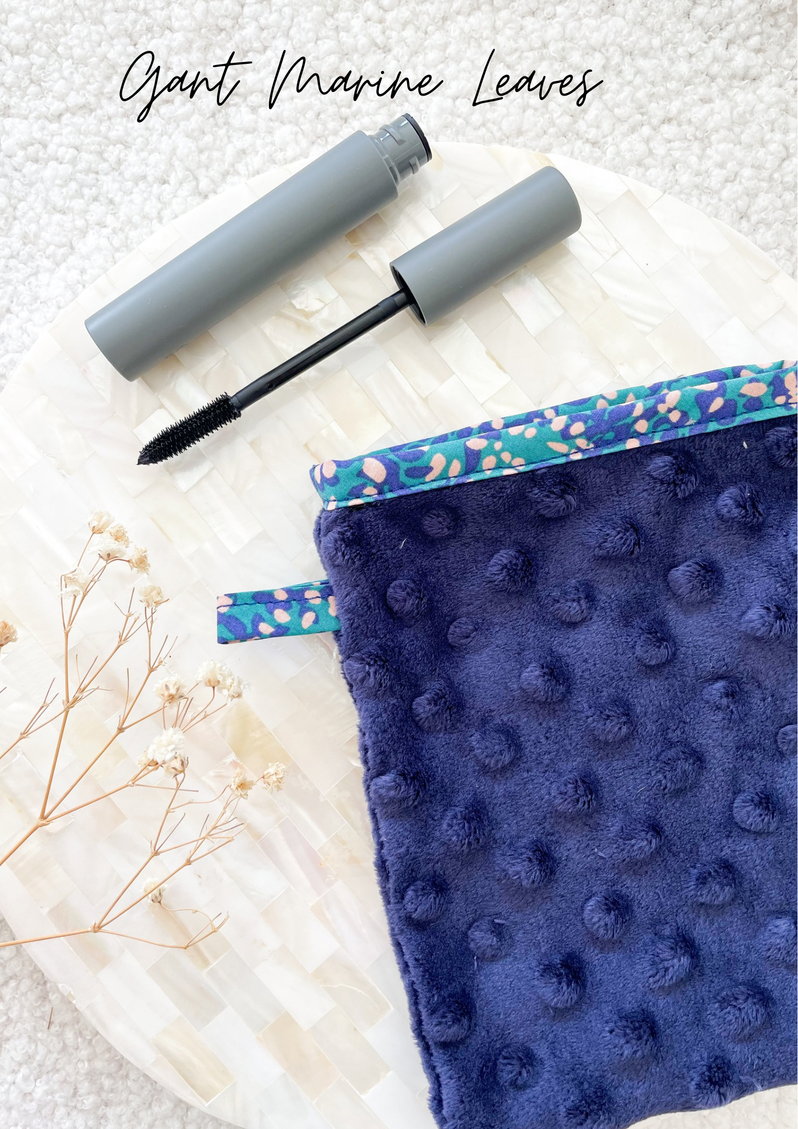 Gant démaquillant (démaquille avec de l’eau uniquement)