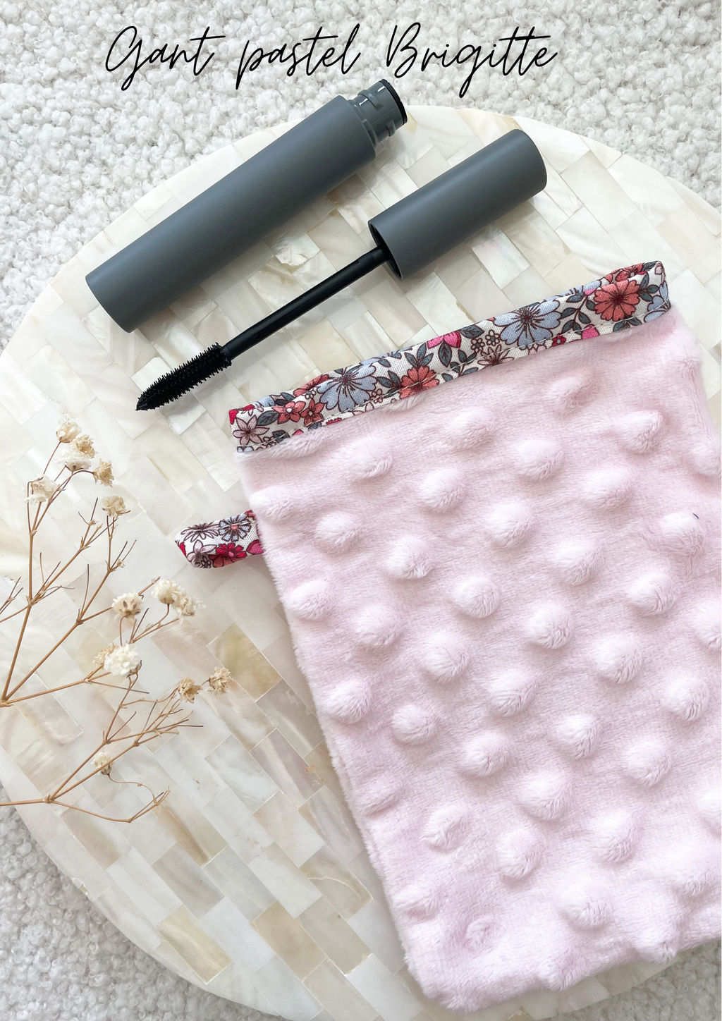 Gant démaquillant (démaquille avec de l’eau uniquement)