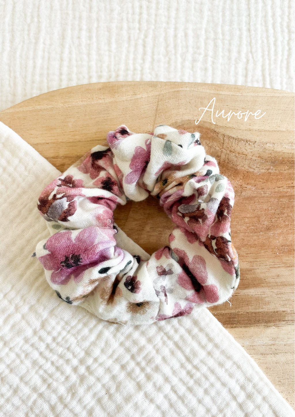 Double gauze scrunchie