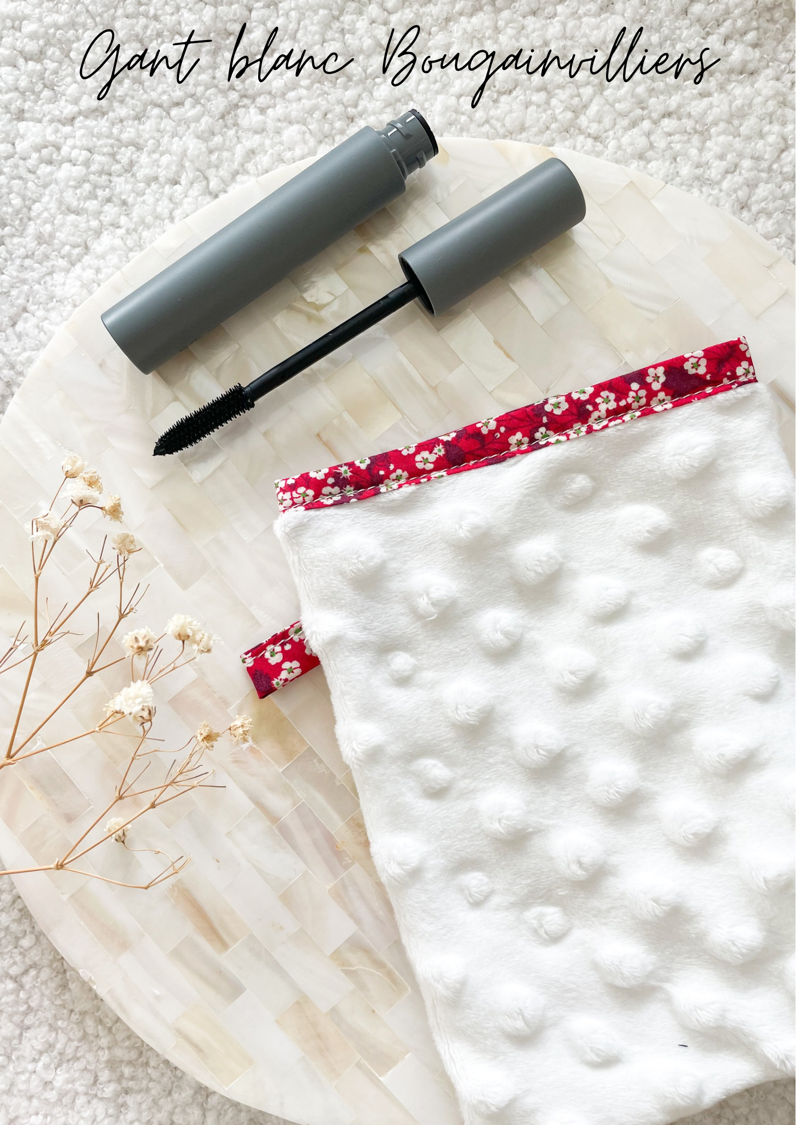 Gant démaquillant (démaquille avec de l’eau uniquement)