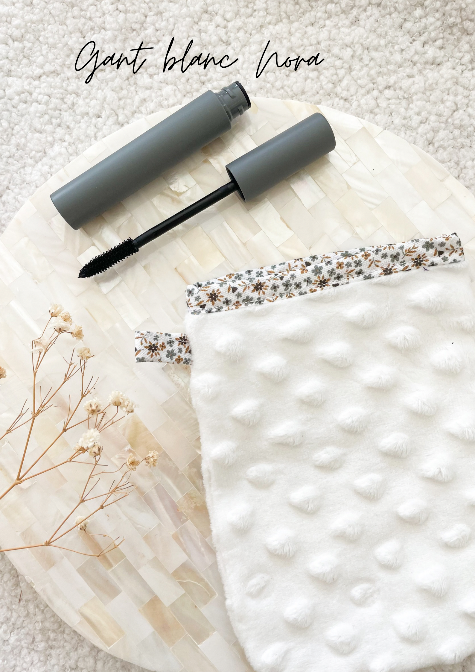 Gant démaquillant (démaquille avec de l’eau uniquement)