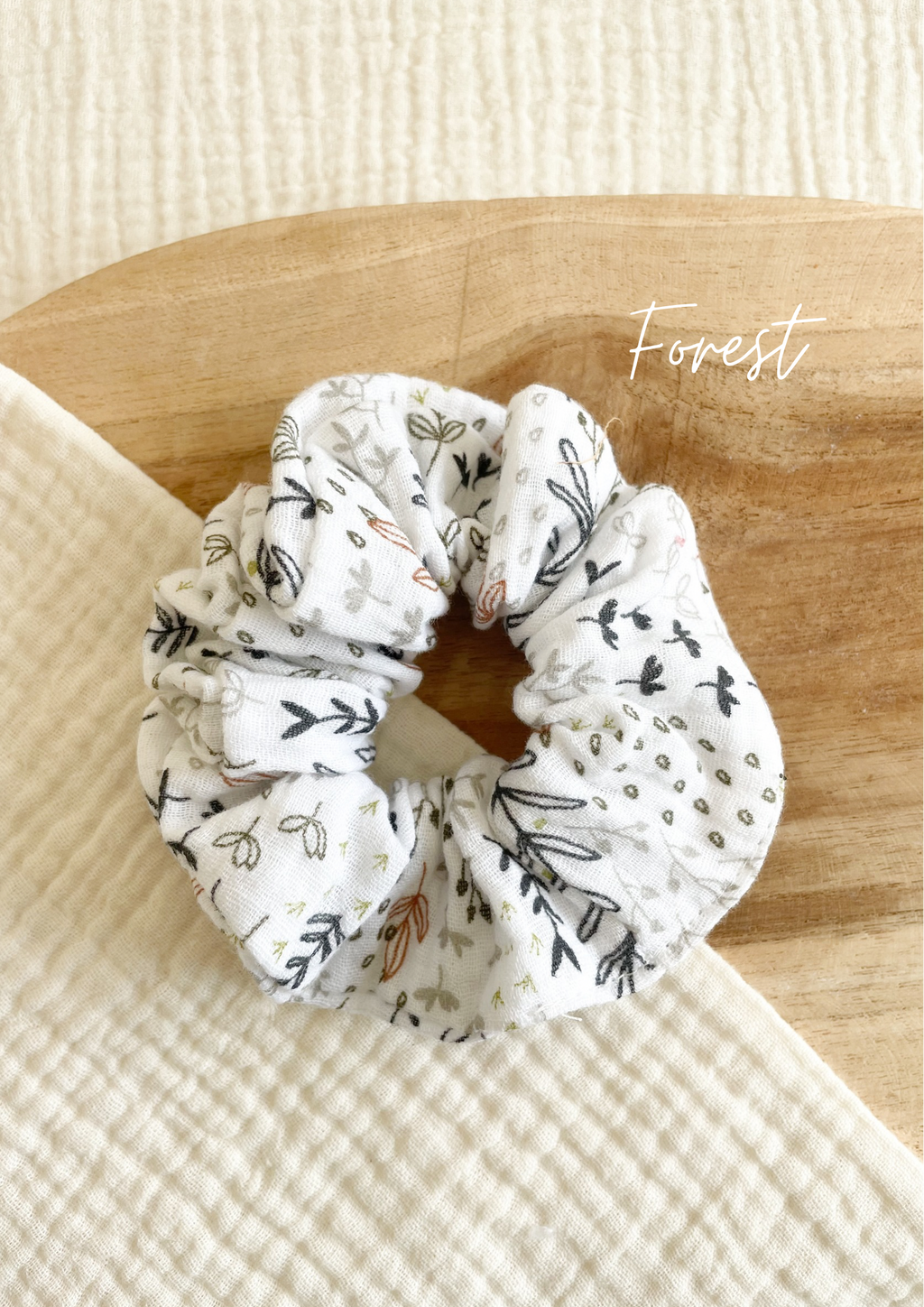 Double gauze scrunchie