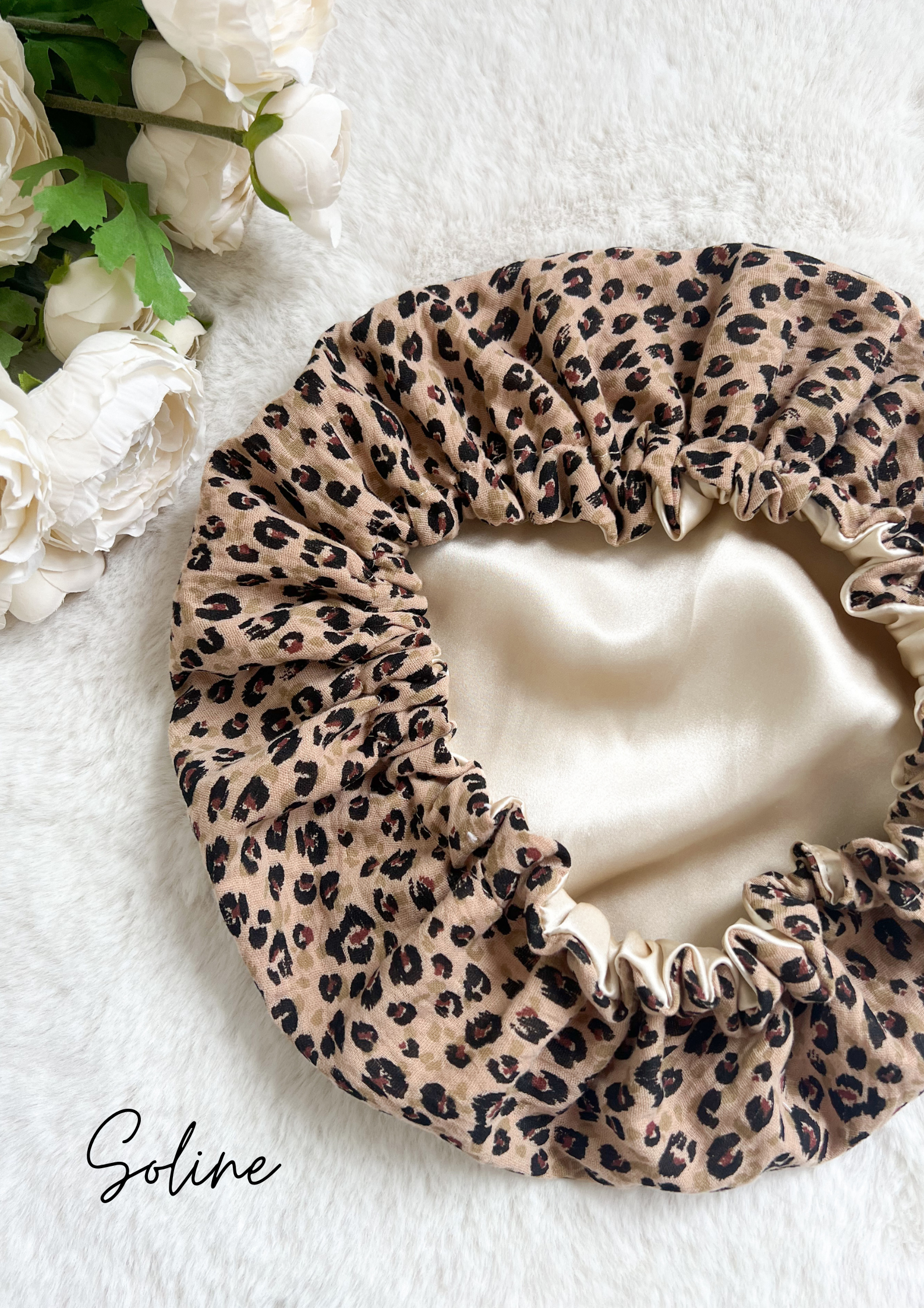 Bonnet de soin en soie