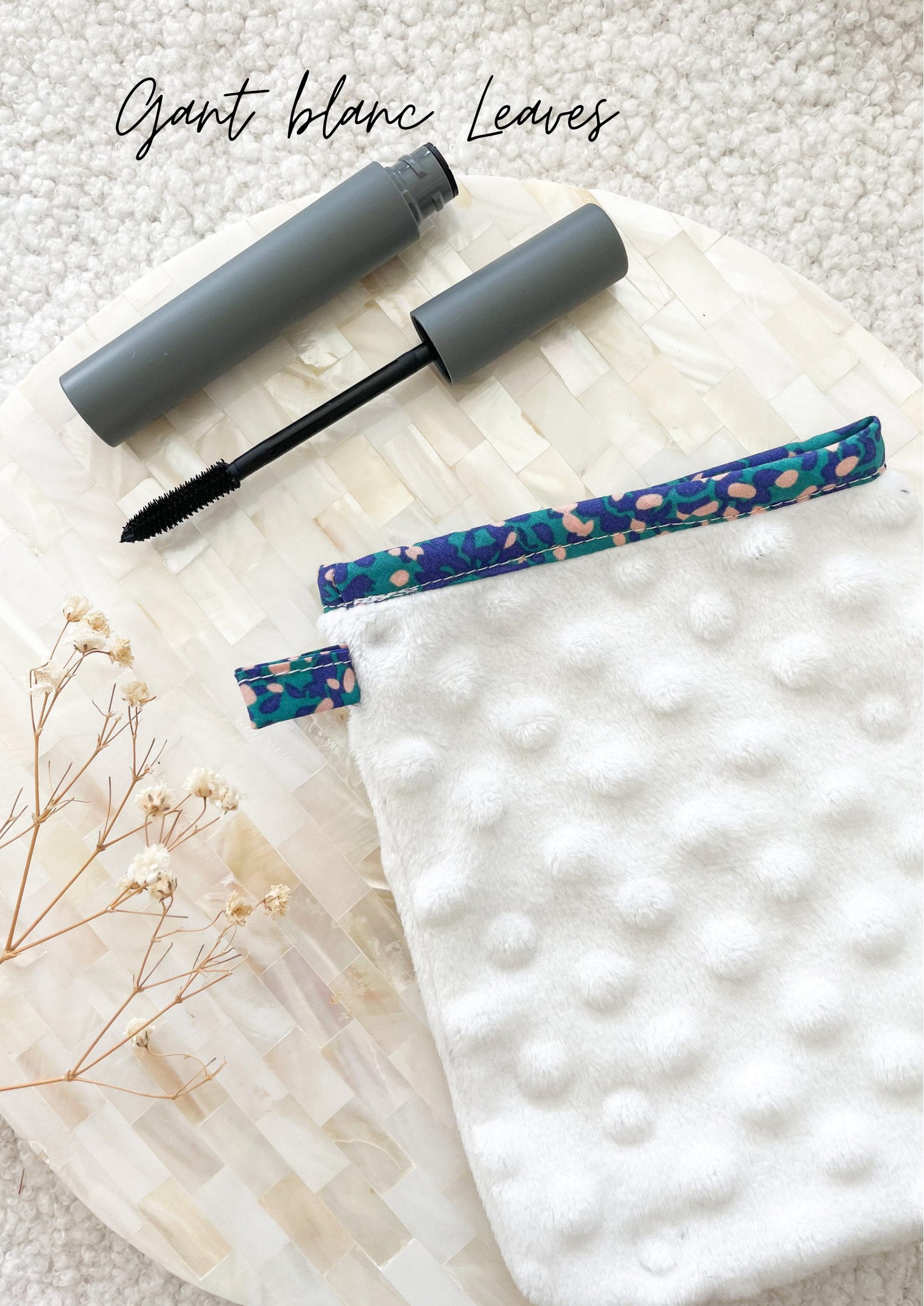 Gant démaquillant (démaquille avec de l’eau uniquement)