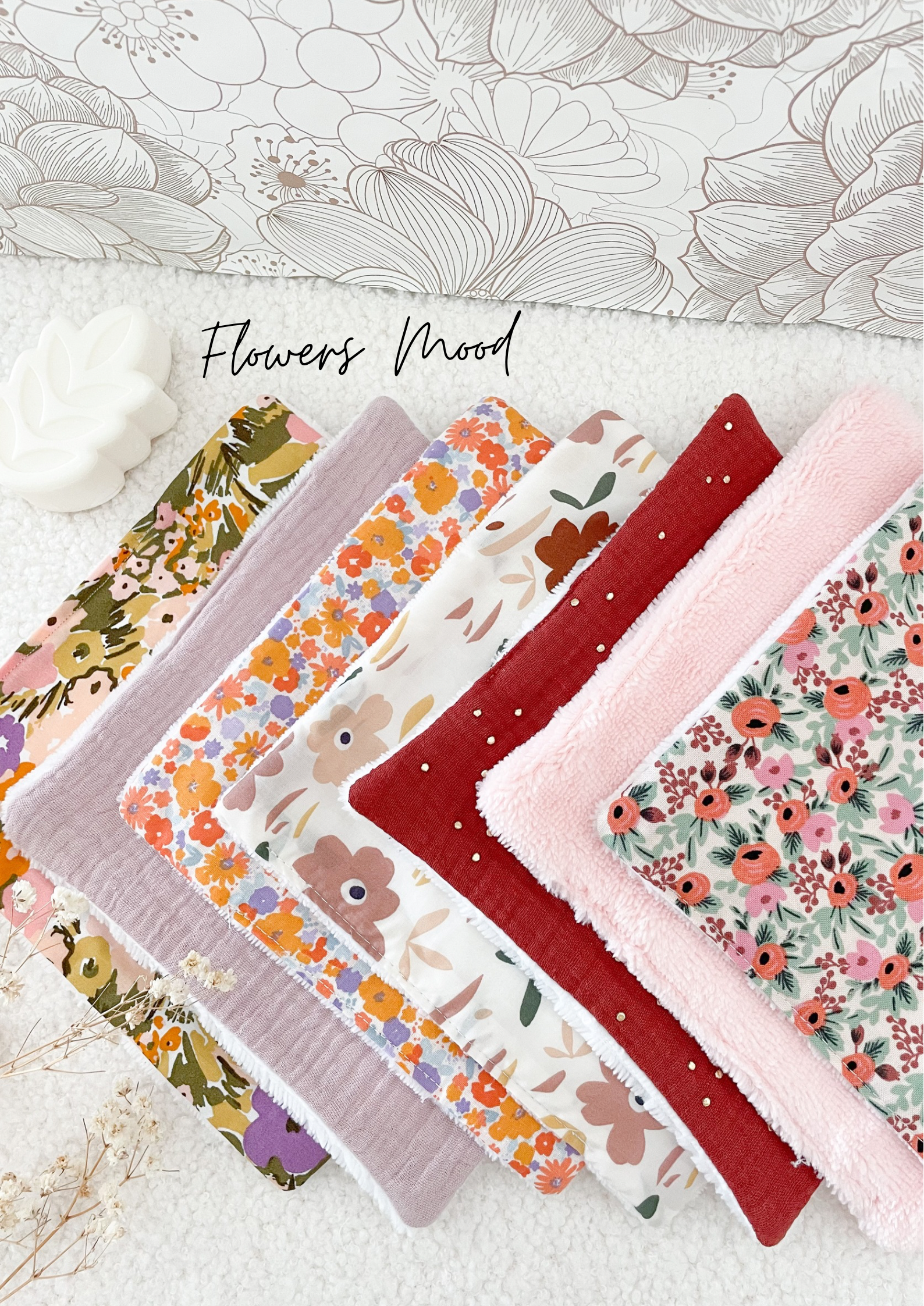 Weekly pack of 7 mini face towels