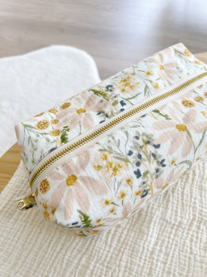 Trousse de toilette (intérieur imperméable)