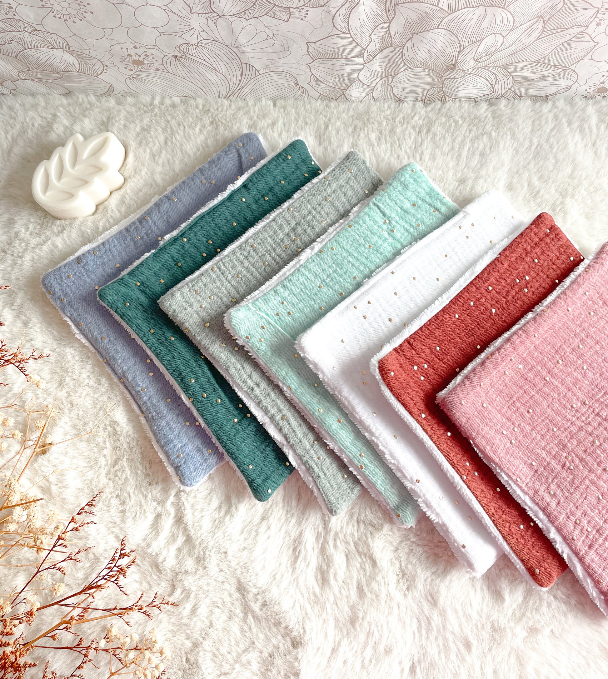 Semainier de 7 mini serviettes visage