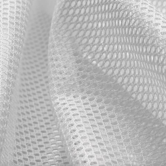 Tissu filet mesh blanc