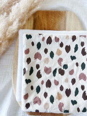 maozi 50 x 25 cm petite serviette de visage rectangulaire en coton broderie  serviette bébé absorbante bonne maison (couleur : D, taille : 50 x 25 cm) :  : Cuisine et Maison