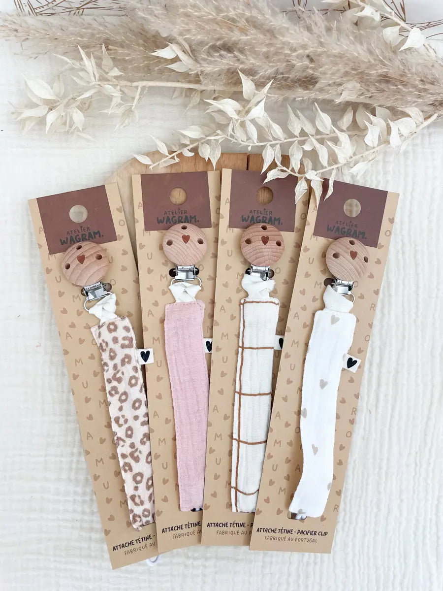 Attache tétine - Atelier Wagram - 1