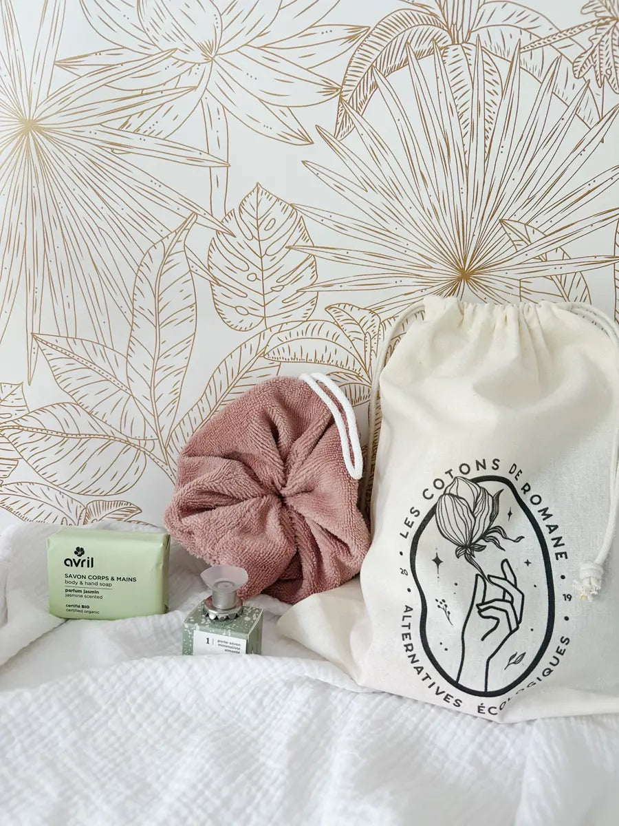 Coffret "ma douche zéro déchet" - Fleur de douche doux rose et savon jasmin