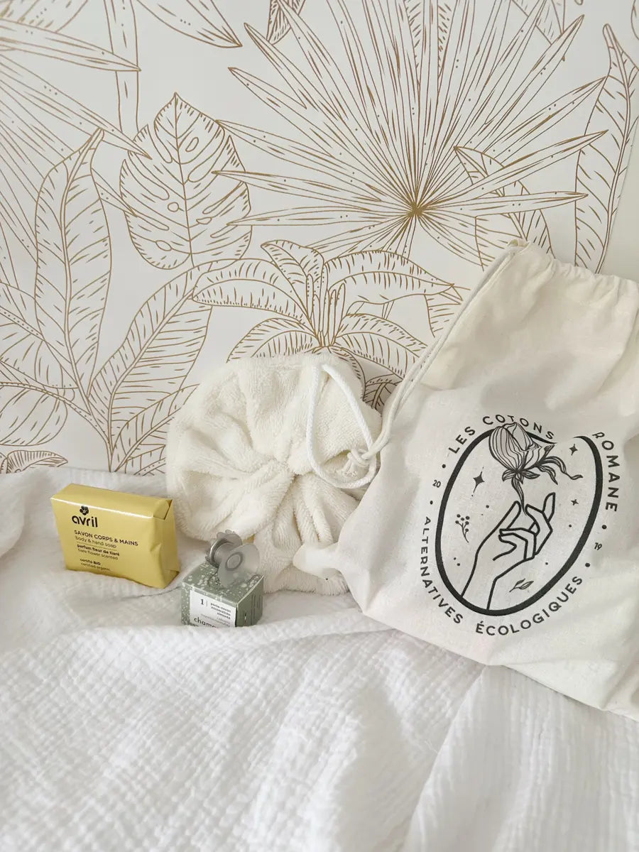 Coffret "ma douche zéro déchet" - fleur de douche écrue et savon à la fleur de tiaré