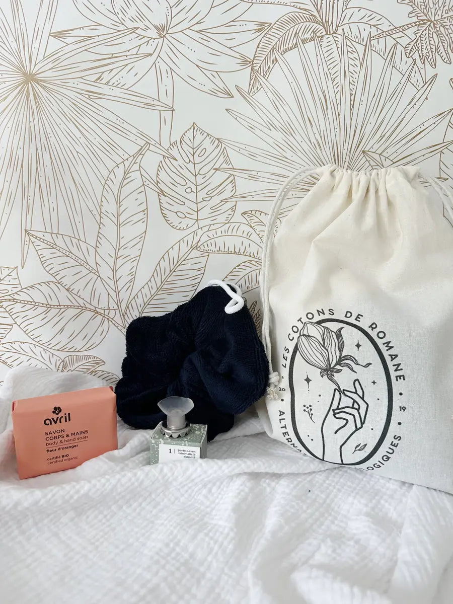 Coffret "ma douche zéro déchet" - Fleur de douche marine et savon à la fleur d’oranger