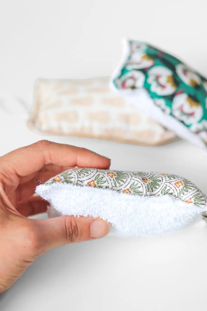 Eponge lavable et reutilisable