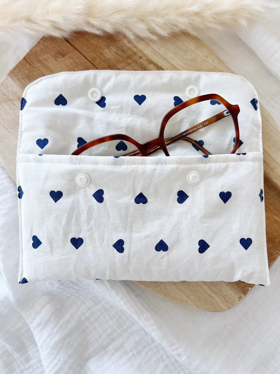 Étui à lunettes - Cœurs bleus