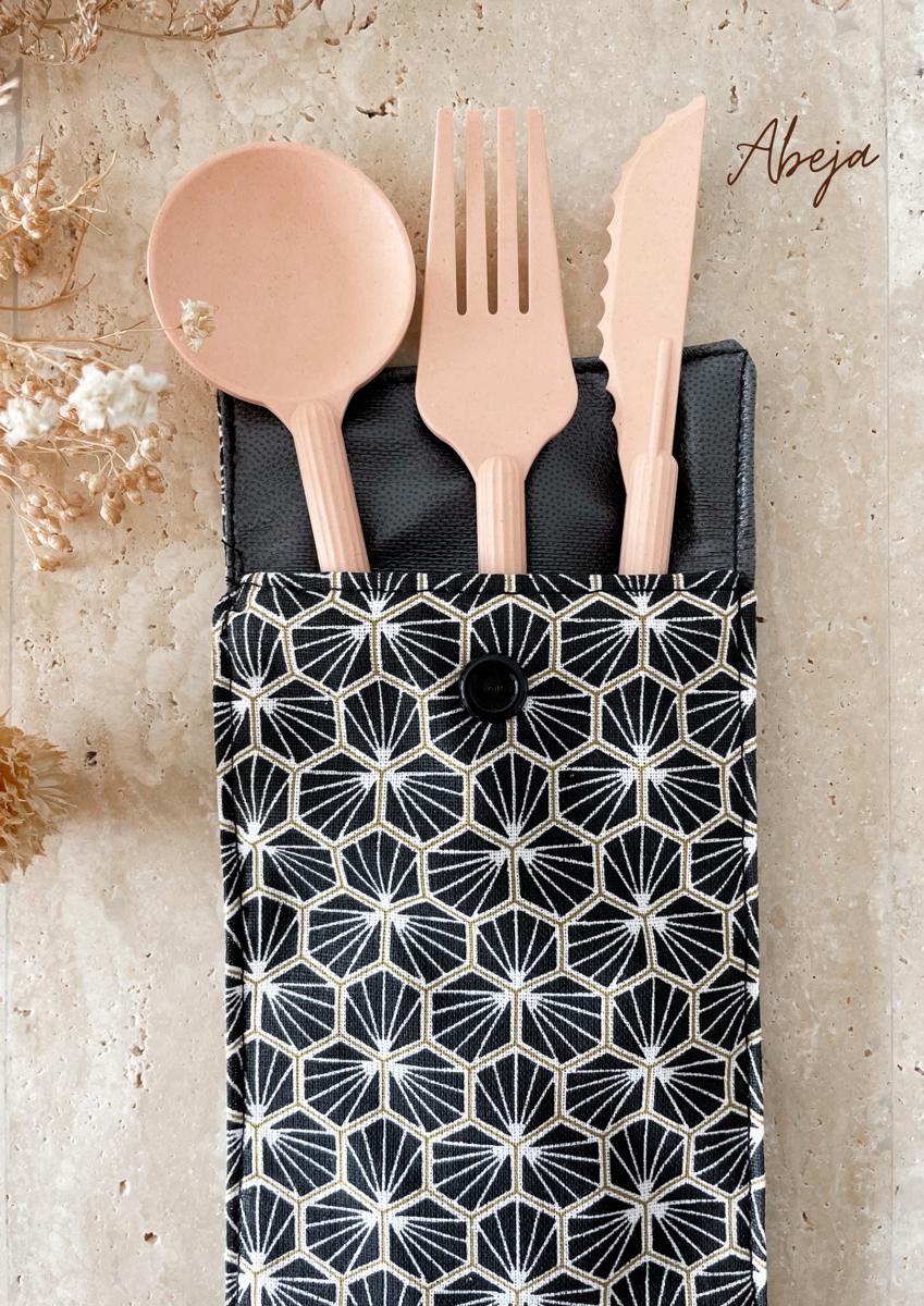 Etui imperméable pour brosse à dent et dentifrice / pochette à couvert - Abeja