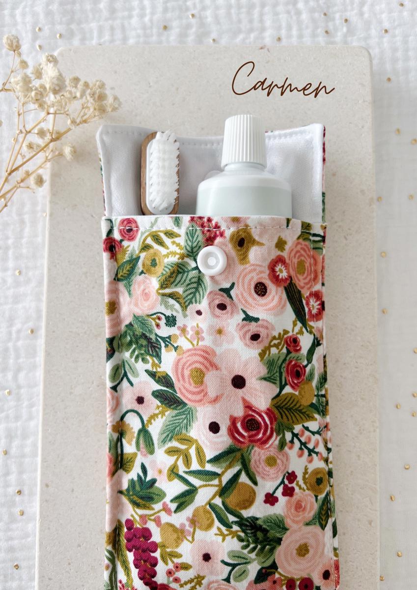 Etui imperméable pour brosse à dent et dentifrice / pochette à couvert - Carmen *