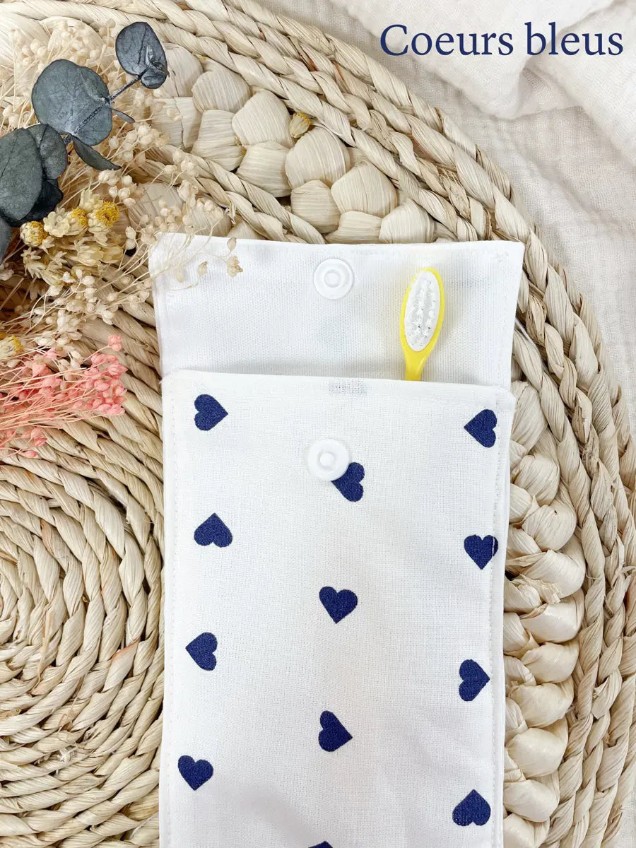 Etui pour brosse à dents enfant - Coeurs bleus