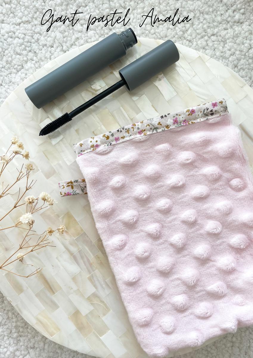 Gant démaquillant (démaquille avec de l’eau uniquement) - Gant rose pastel Amalia