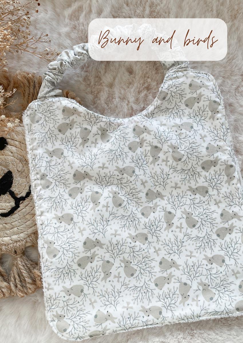 Grand bavoir (2-8 ans) / serviette de cantine - Bunny and birds