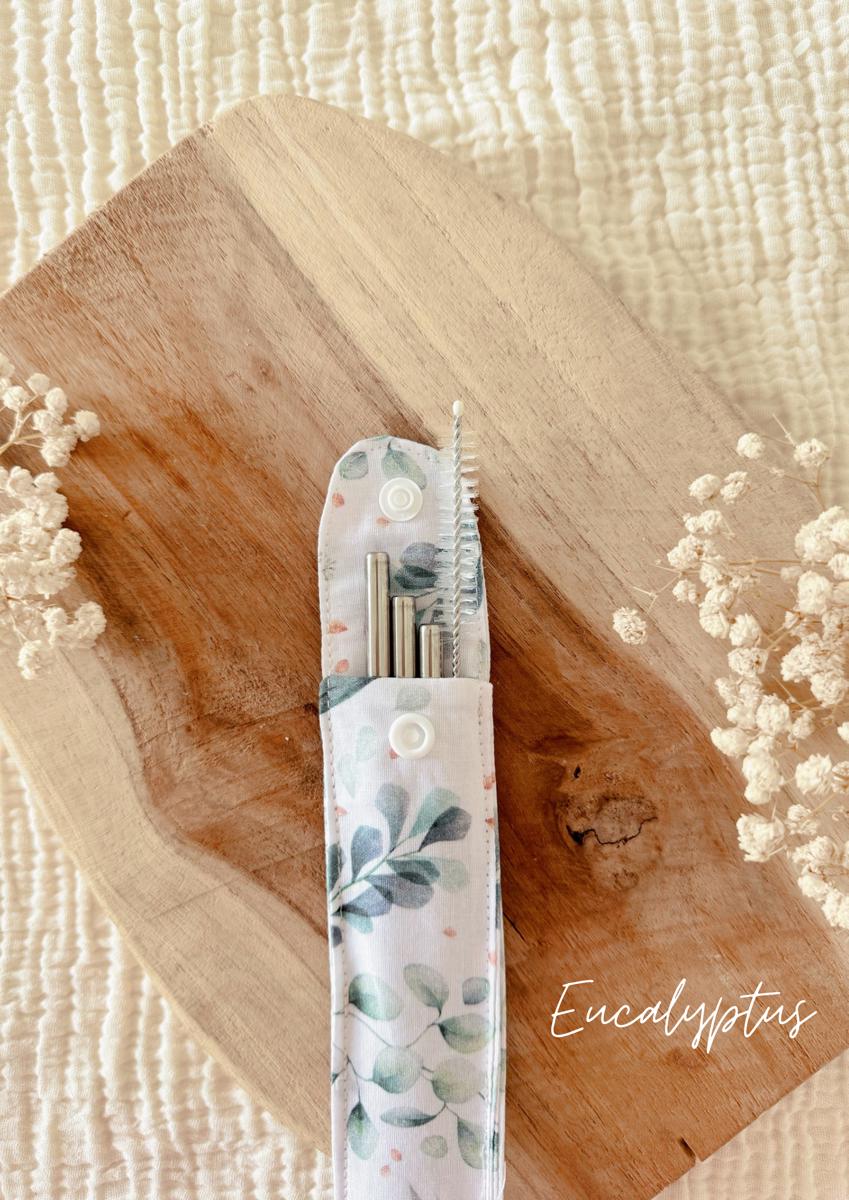 Lot de 3 pailles en inox fournies avec leur étui et un goupillon - Eucalyptus