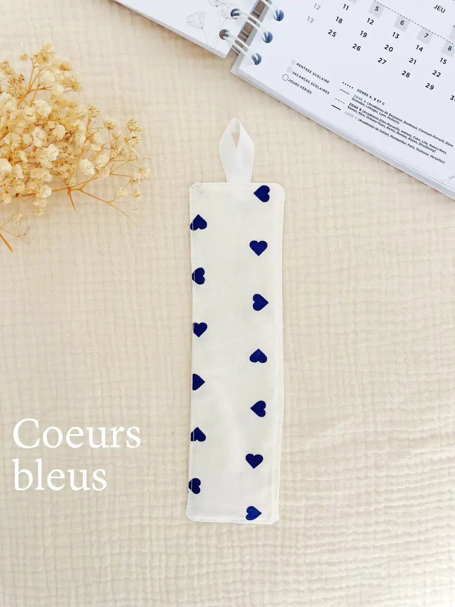 Marque-page en coton - Coeurs bleus