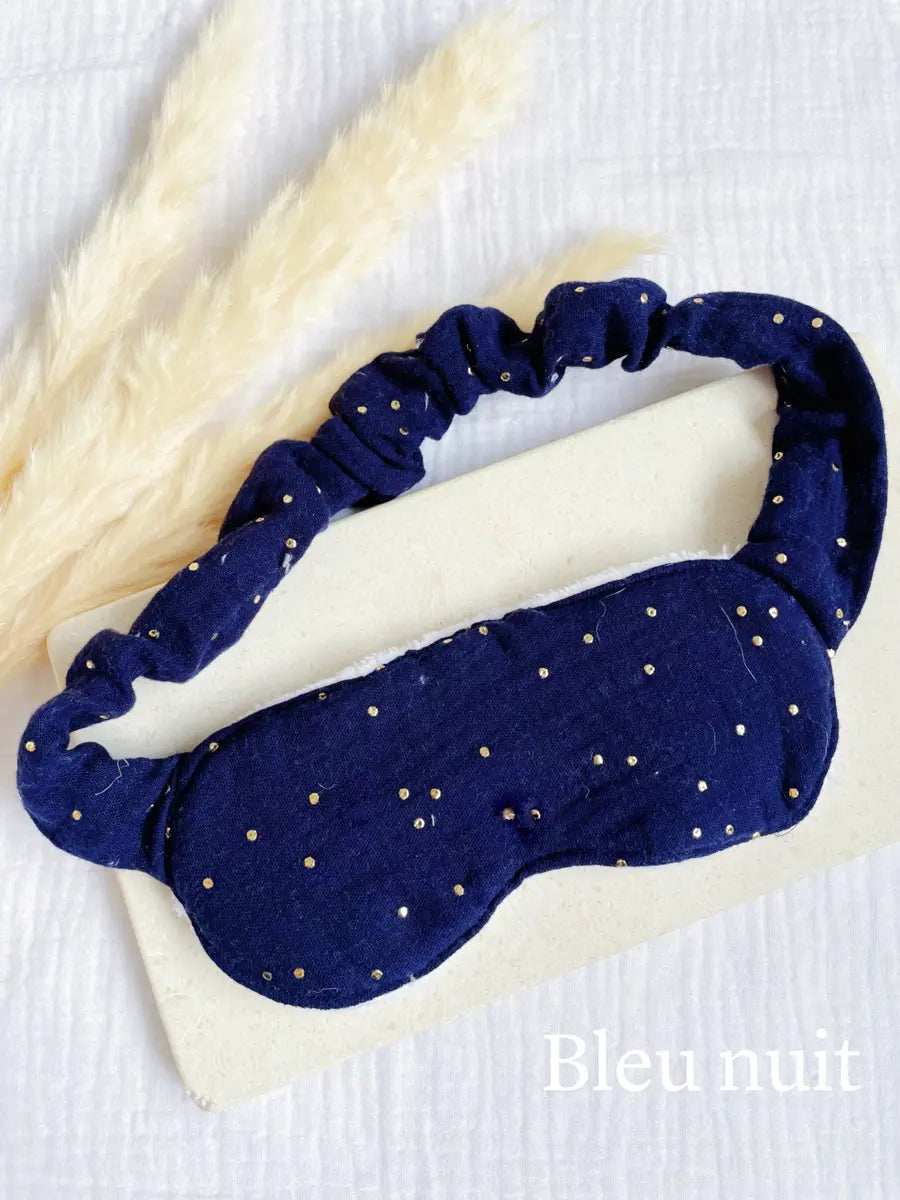 Masque de nuit avec finitions « froufrous » - 3