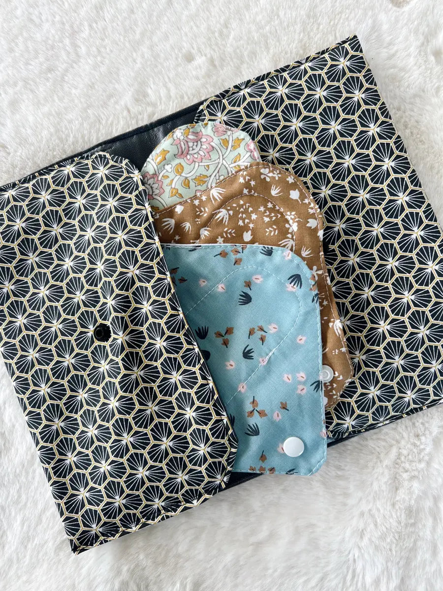 Pochette à culottes menstruelles/serviettes hygiéniques lavables - Abeja