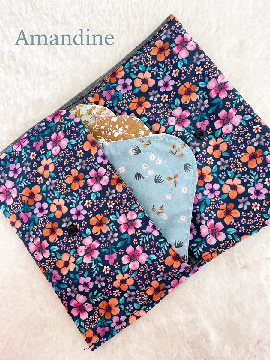 Pochette à culottes menstruelles/serviettes hygiéniques lavables - Amandine