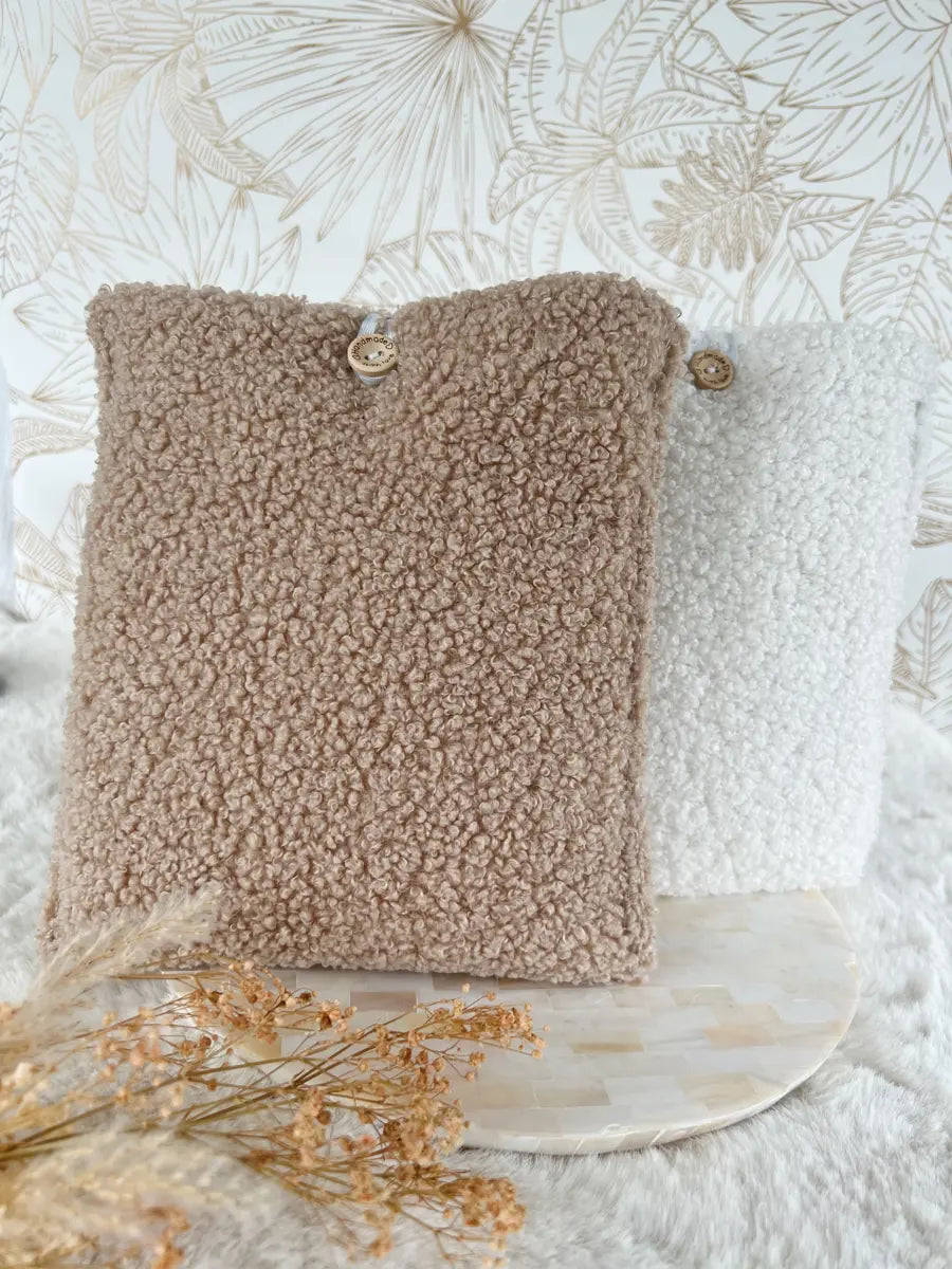 Pochette à livre/ liseuse moumoute - 1