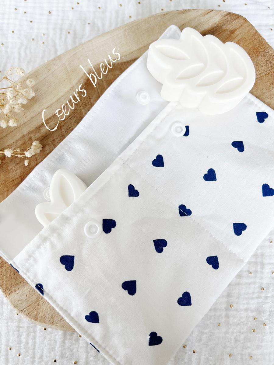 Pochette à savon imperméable grand format - Coeurs bleus