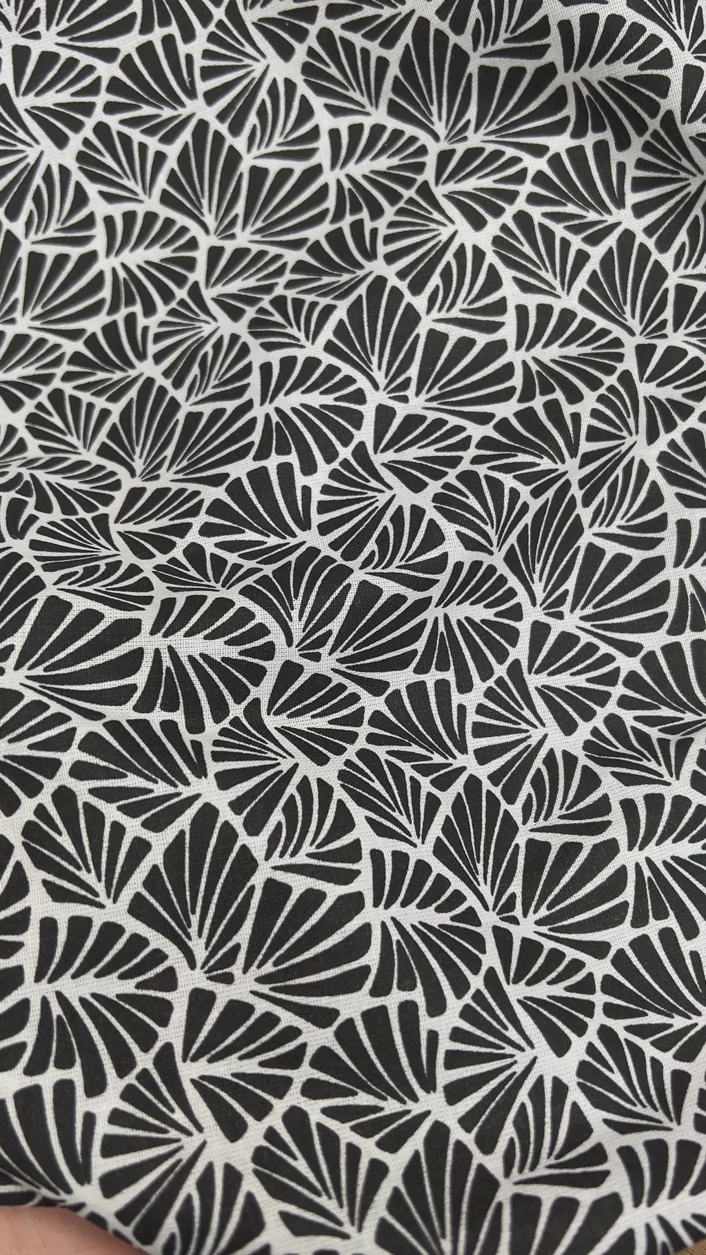 Abeja printed cotton