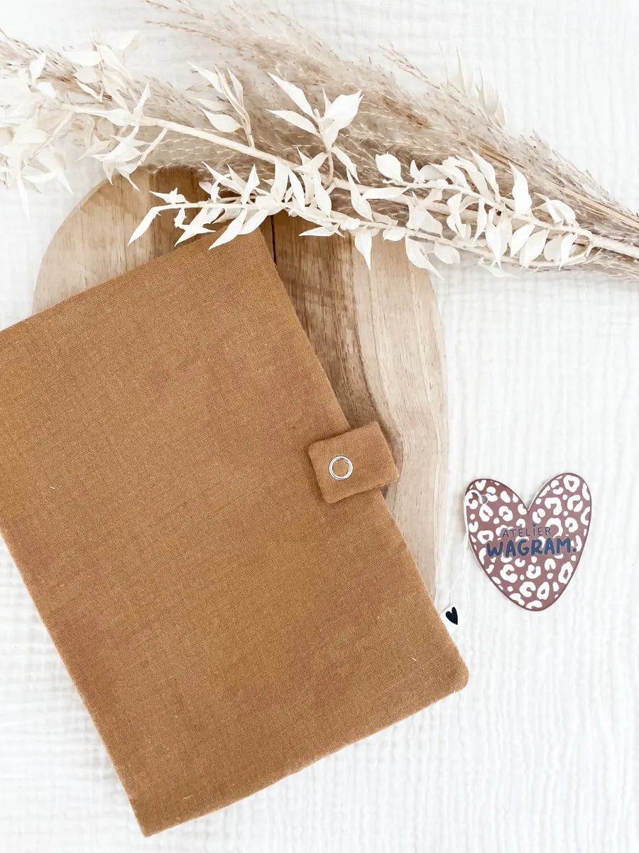 Protège-carnet de santé - Atelier Wagram - Gaze caramel