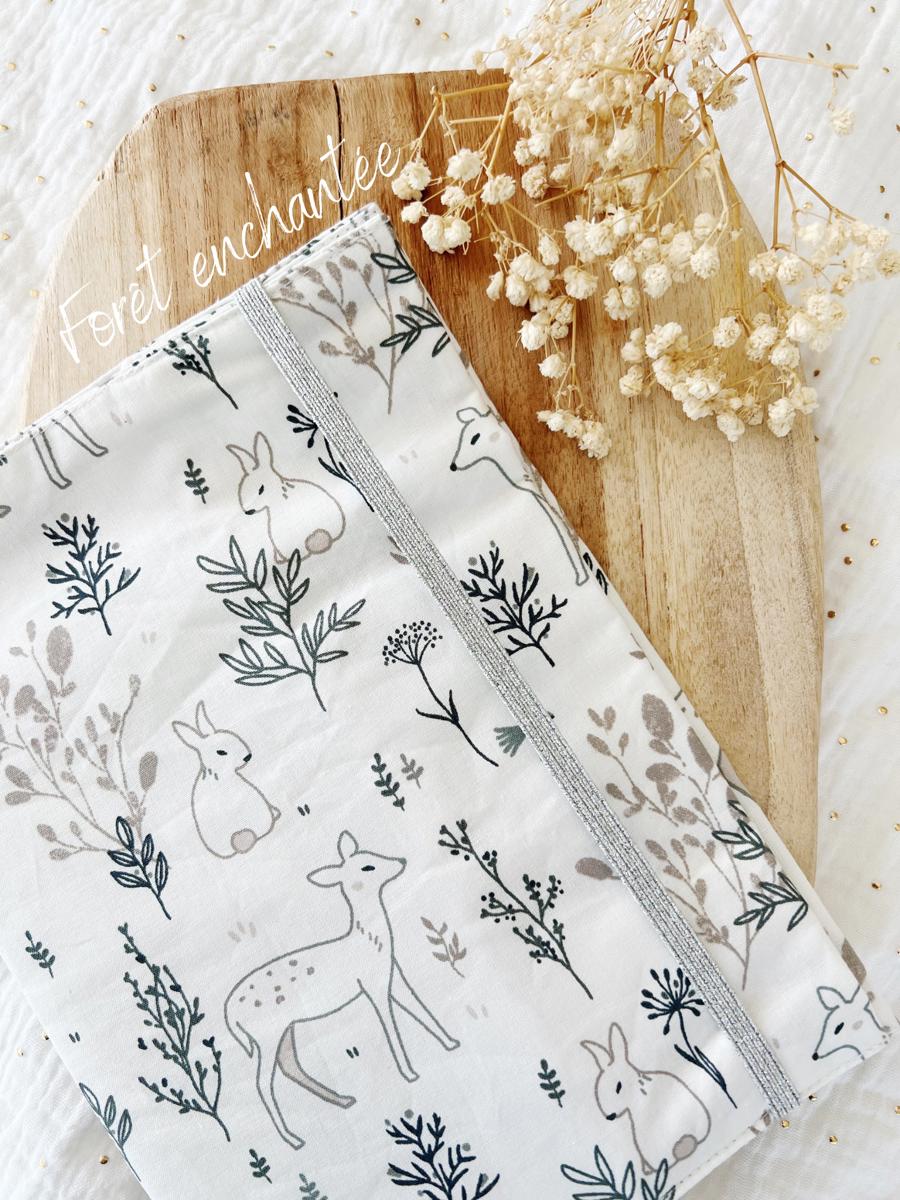 Protège-carnet de santé - Forêt enchantée