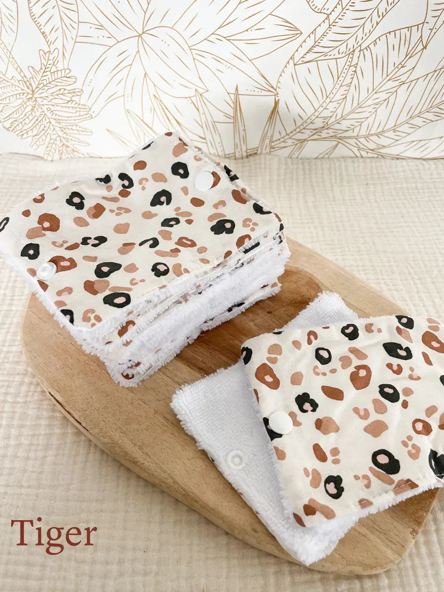 Rouleau de papier toilette lavable avec pressions (15 feuilles) - Tiger