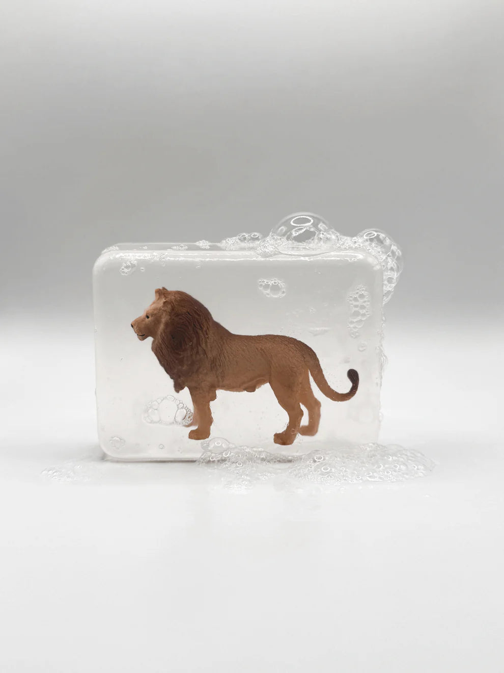 Savon avec figurines au choix (animaux, dinosaures, ...) - Lion