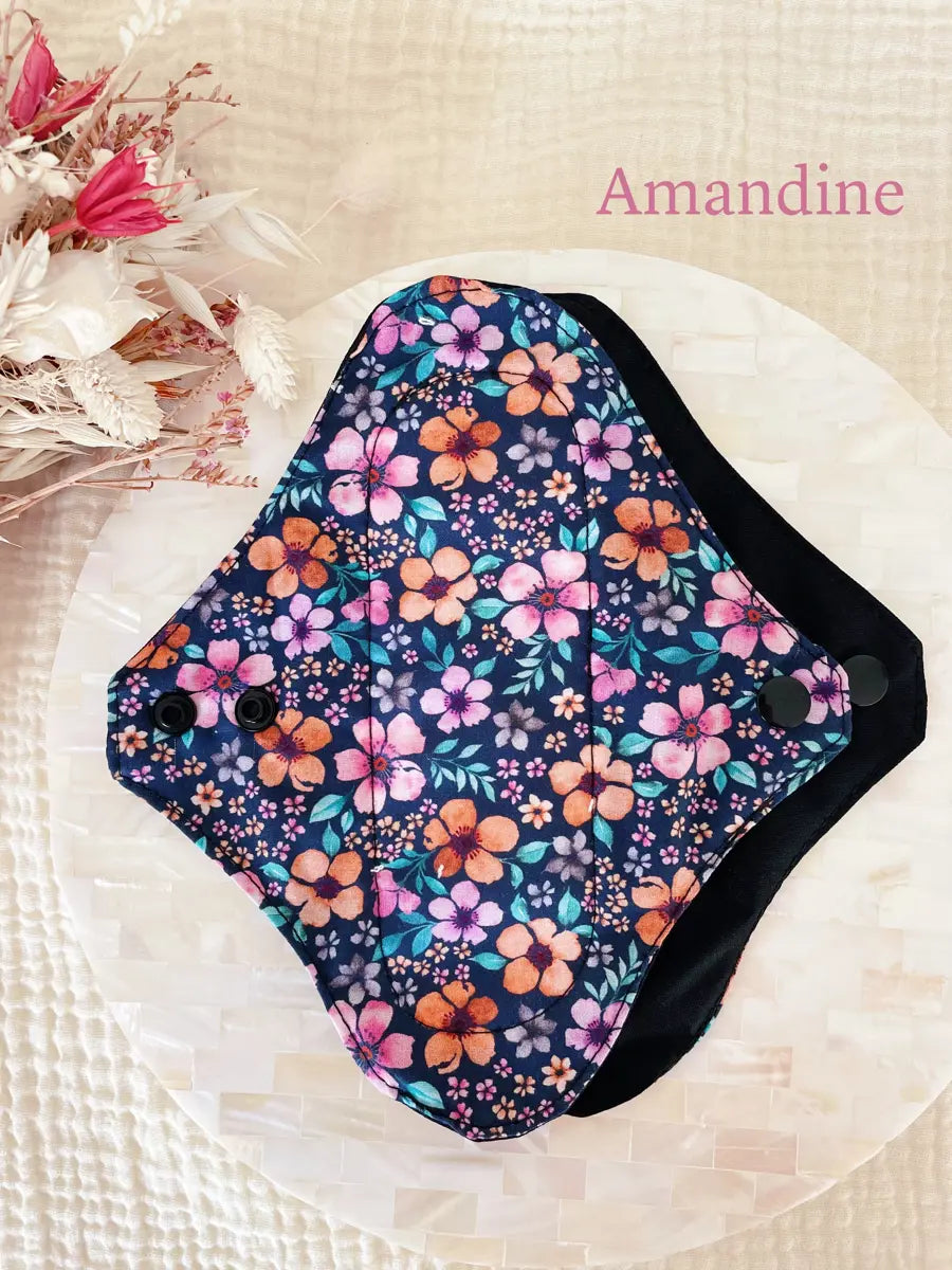 Serviette lavable flux MOYEN – Serviette hygiénique de jour - Amandine