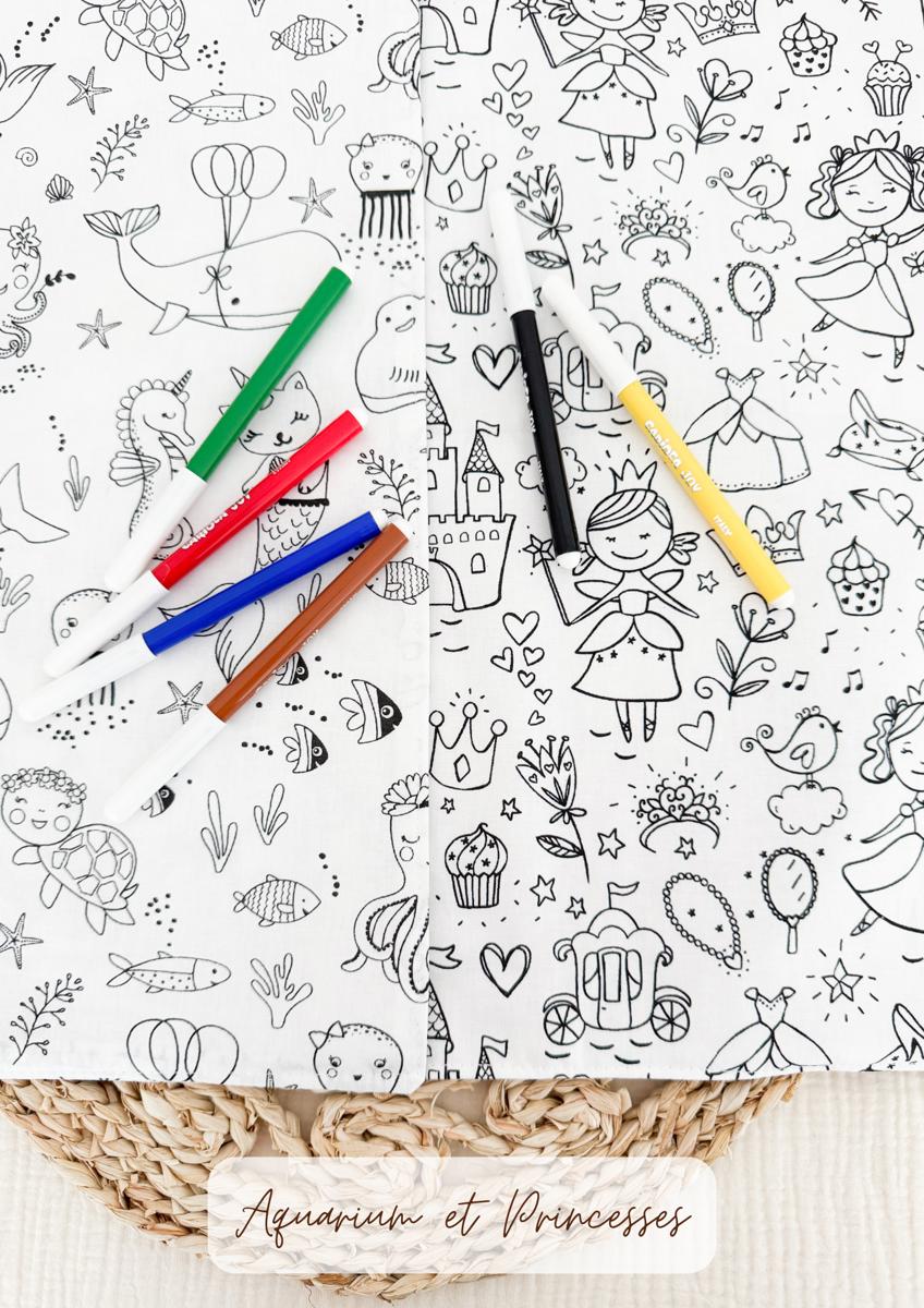 TAPIS de coloriage lavable (et ses feutres) - Aquarium et princesses
