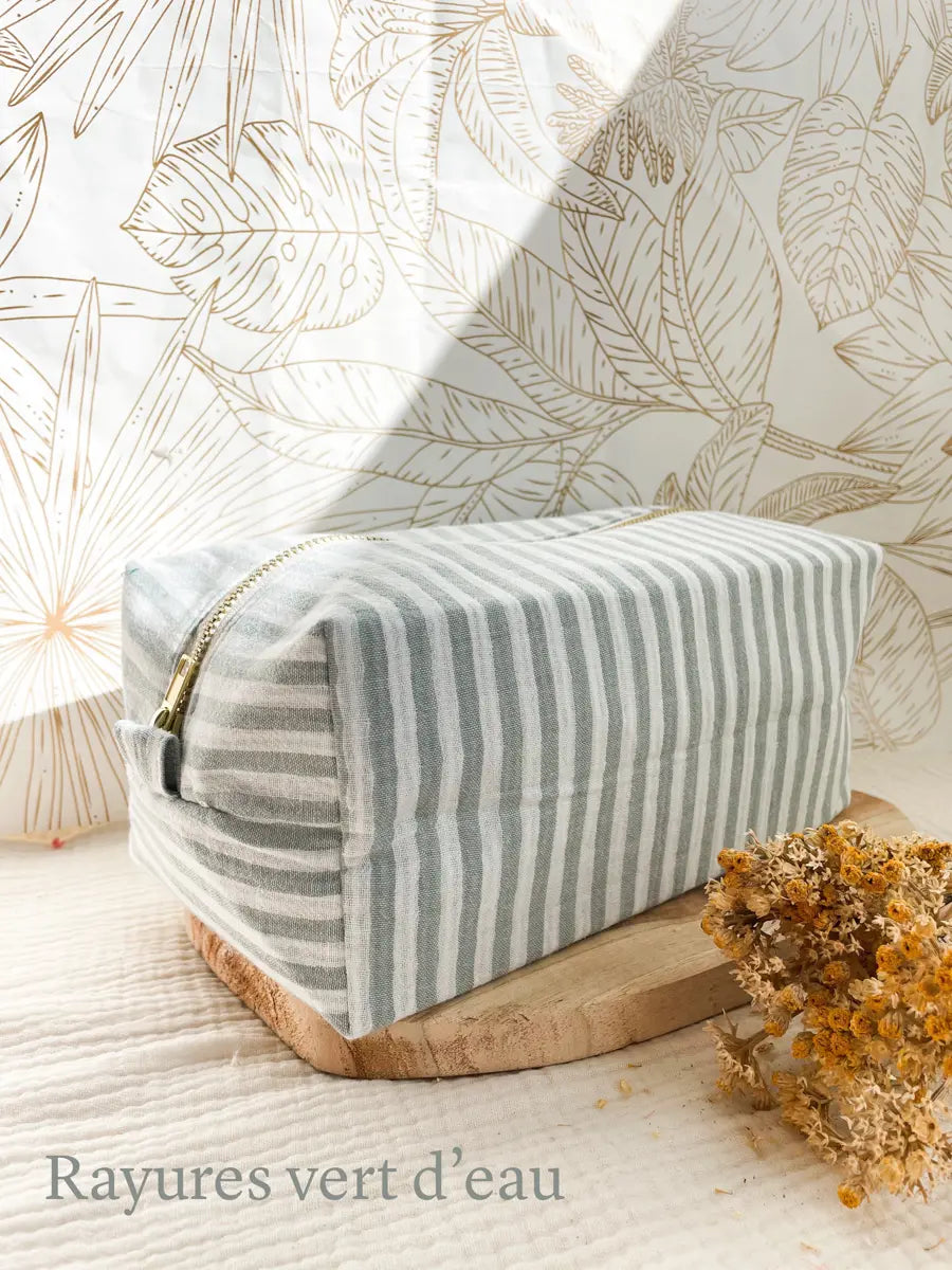 Trousse de toilette (intérieur imperméable) - Rayures vert d’eau