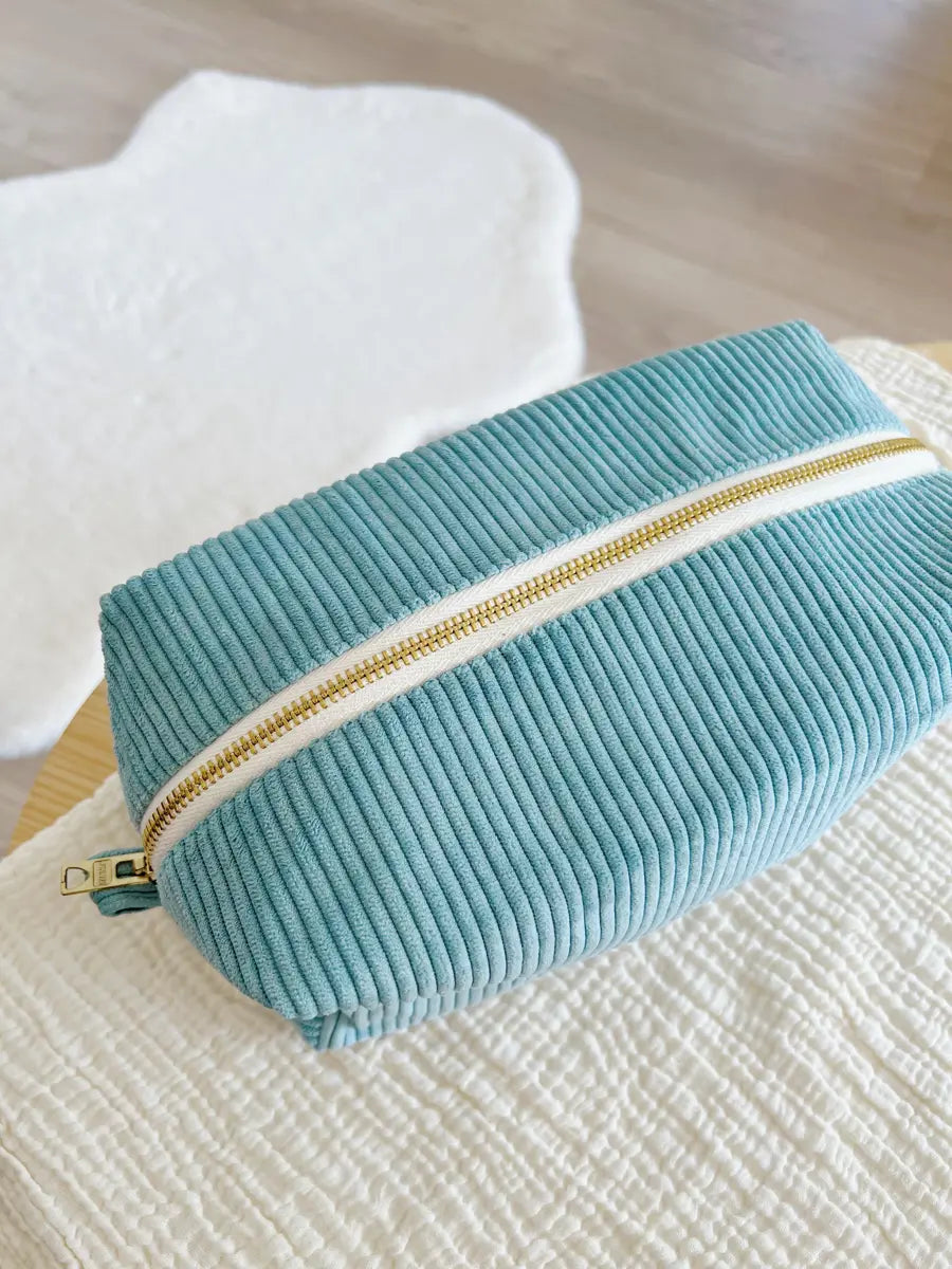 Trousse de toilette velours côtelé (intérieur imperméable) - Vert d’eau